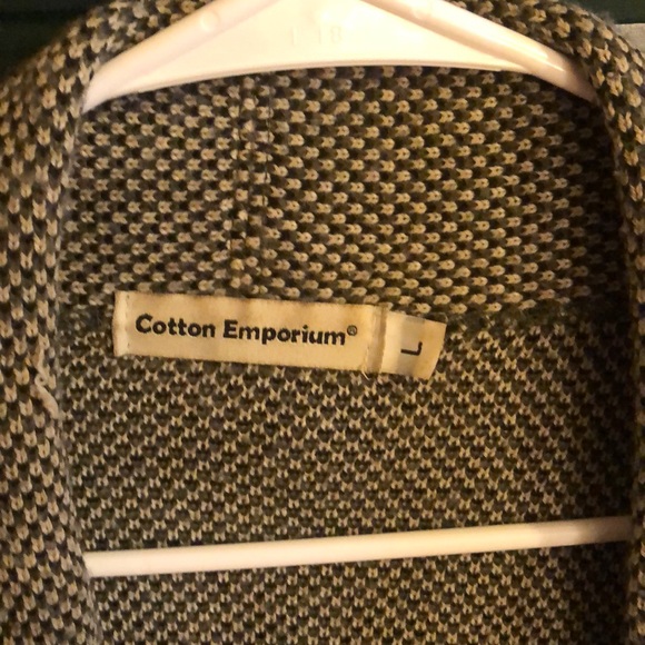 Large geometric sweater cardigan - Picture 3 of 3